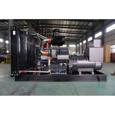 500kw申動柴油發(fā)電機組-申動12缸柴油機SD25G690D2柴油發(fā)電機組,缸徑/行程：135/150mm,柴油發(fā)電機組水冷發(fā)動機功率505KW,柴油發(fā)電機組配套馬拉松斯坦福發(fā)電機。廠價直銷歡迎選購：13773399855。