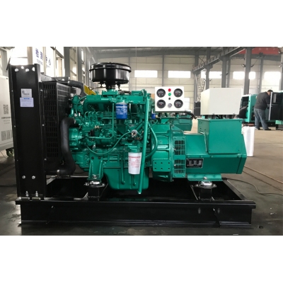 30KW玉柴柴油發(fā)電機(jī)組-玉柴4缸柴油機(jī)YCD4N23H8-55,柴油發(fā)電機(jī)組缸徑/行程：93/103mm,柴油發(fā)電機(jī)組水冷發(fā)動機(jī)功率39.6KW,柴油發(fā)電機(jī)組配套馬拉松斯坦福發(fā)電機(jī)。廠價直銷歡迎選購：13773399855。